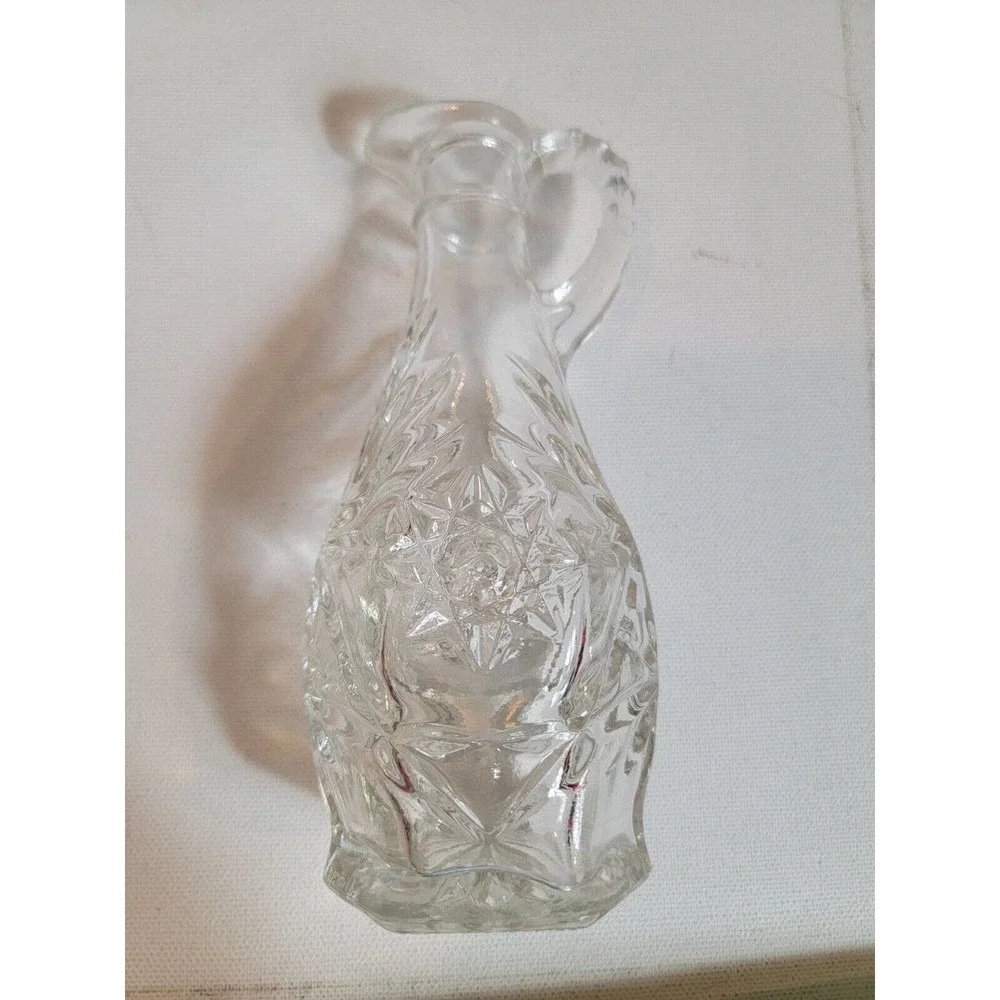 Vintage One Anchor Hocking Cruet w/Stopper‎ Star of David Pattern Pressed Glass